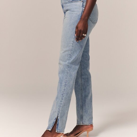Abercrombie & Fitch Ultra High Rise 90s Straight Jean, Vent Hem, Size: 27 - Picture 3 of 6